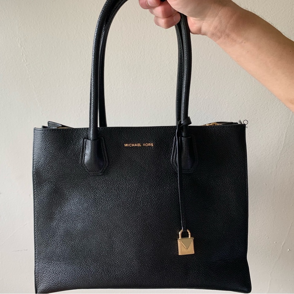 Michael Kors Black Genuine Leather Bag, NWT.